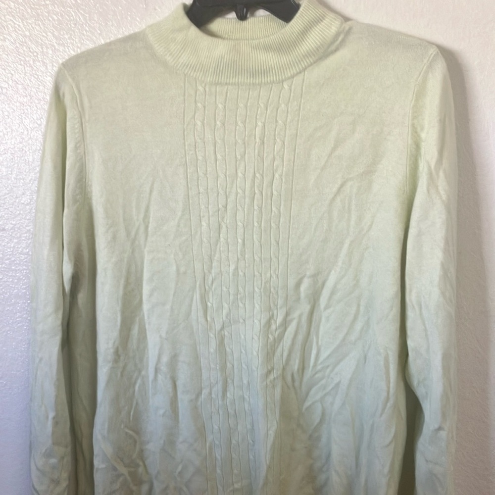 FINAL MARKDOWN Allison Daley sweater large